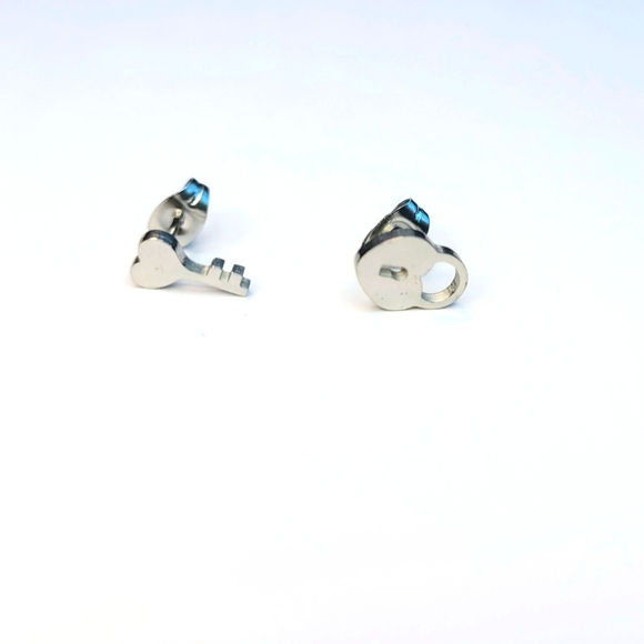 Unique, cute lock and key silver stainless steel earrings with metal backings - Picture 4 of 4